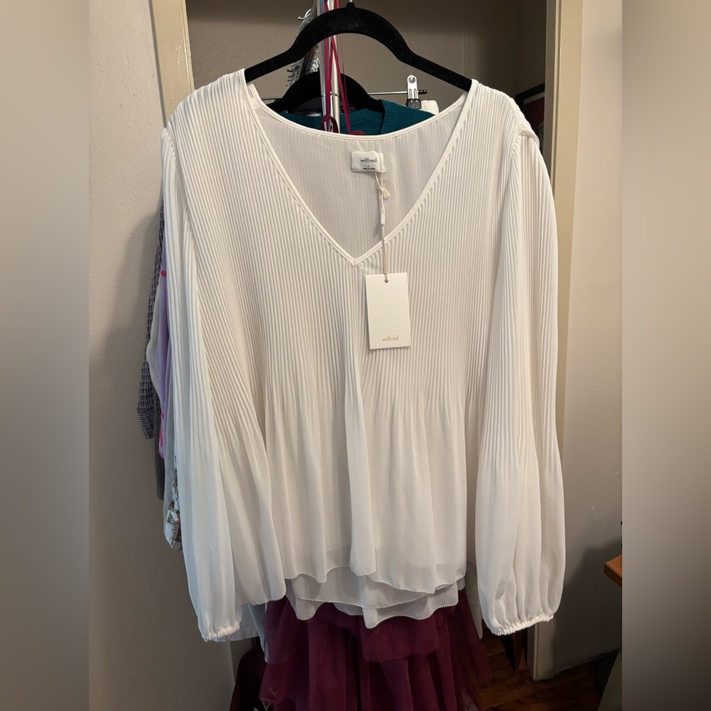 NWT Wilfred Daydreamer Blouse